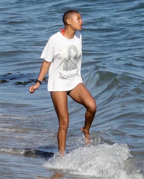 willow smith bikini